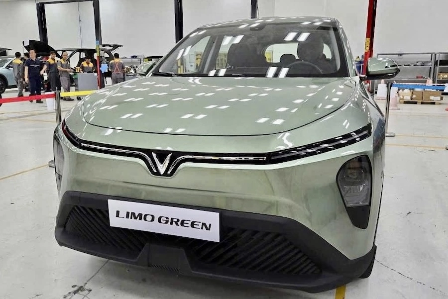 VIETNAM – ÉCONOMIE : VinFast lance son monospace électrique Limo Green