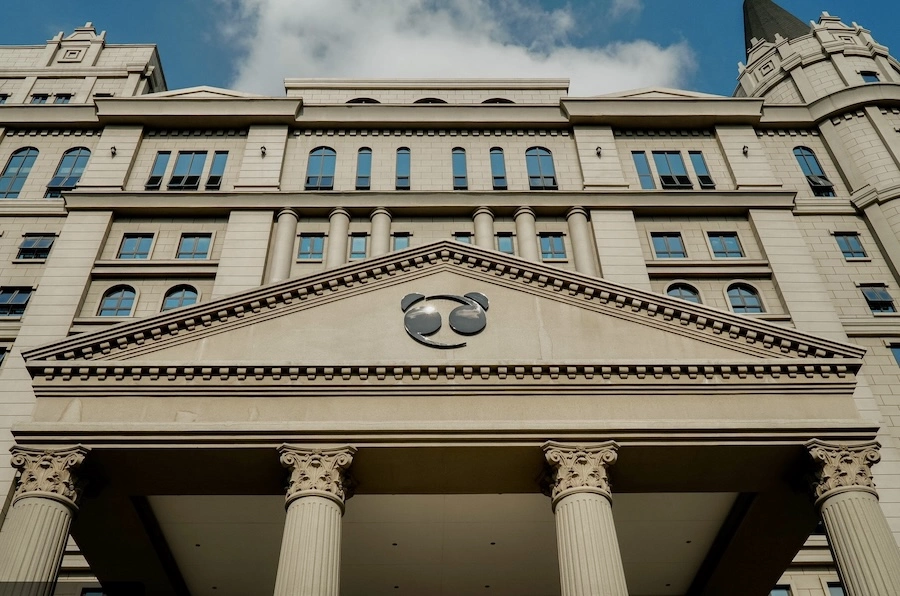 CAMBODGE – ÉCONOMIE : Une nouvelle liquidation bancaire dans un royaume fébrile