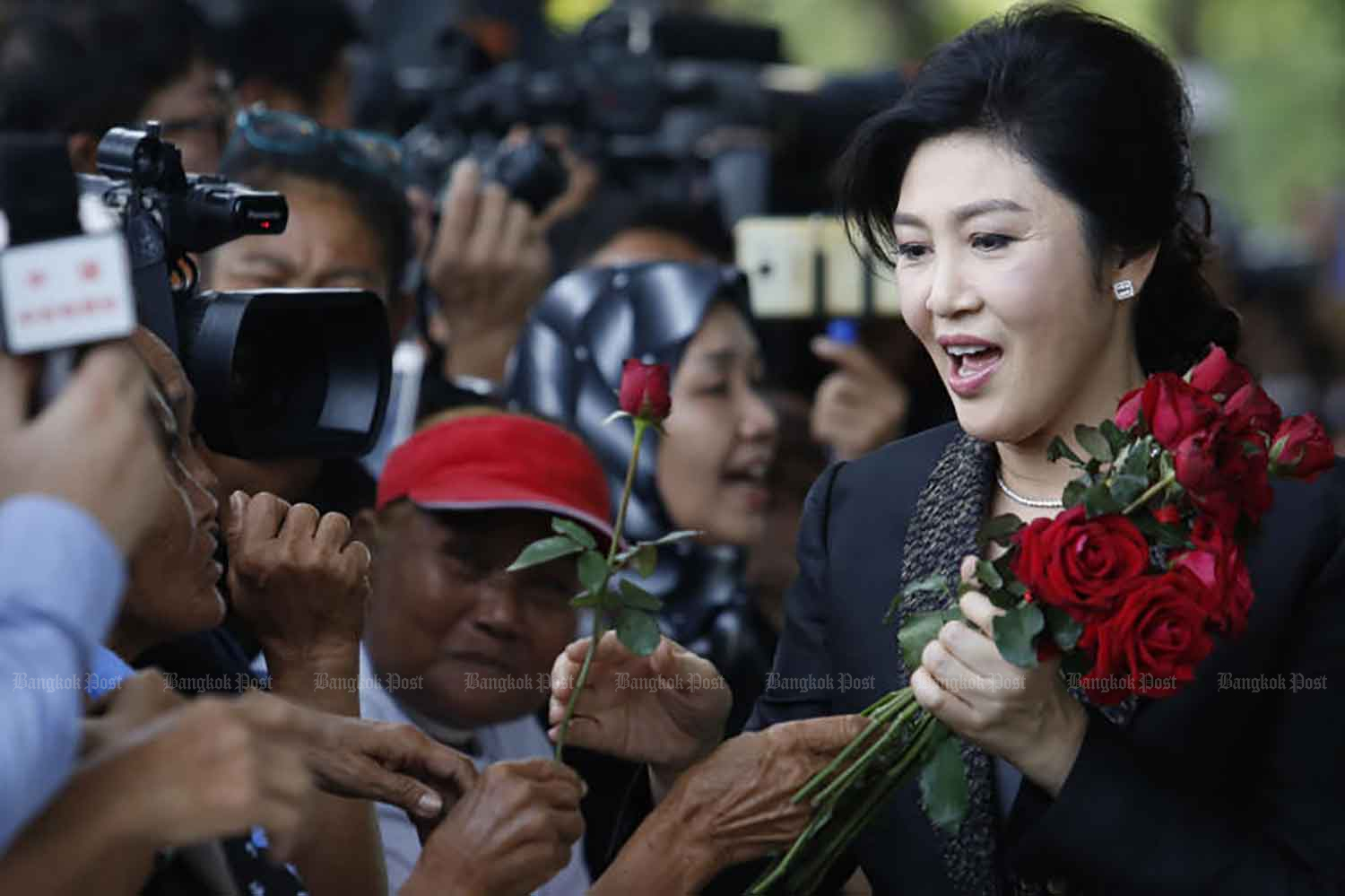 Yingluck obtient le soutien de sa famille dans son nouveau procès pour la promesse de riz