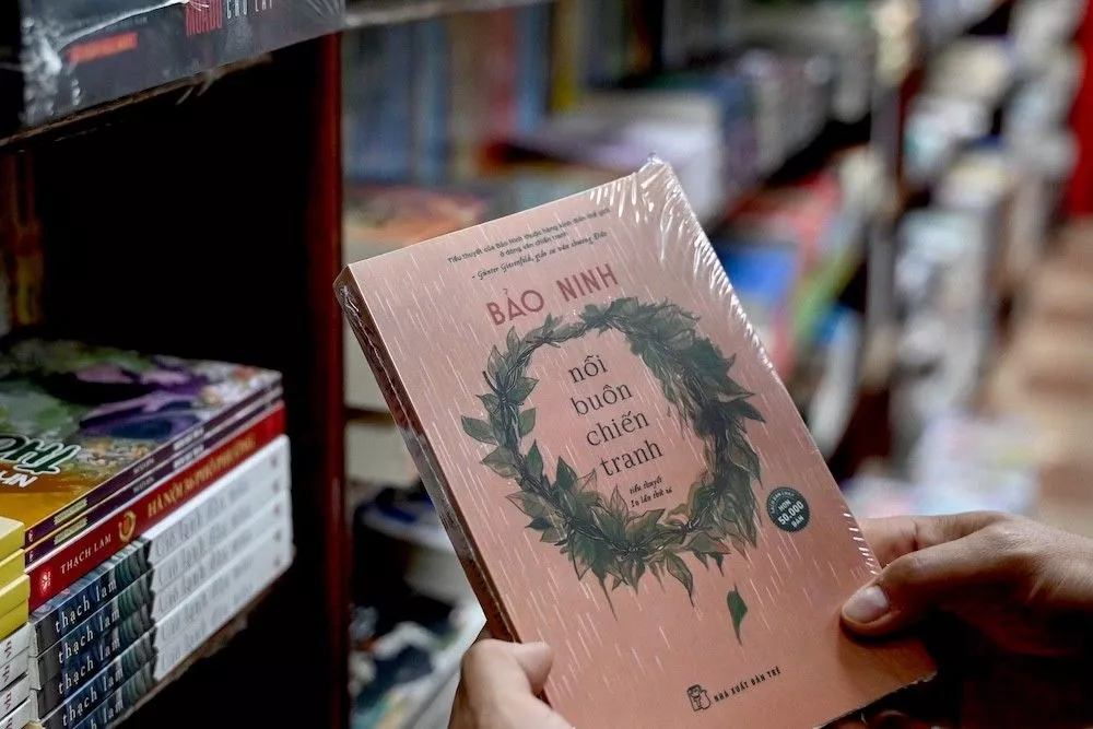 VIETNAM – CULTURE : Retrait du roman Le Chagrin de la guerre de la sélection des 50 œuvres remarquables