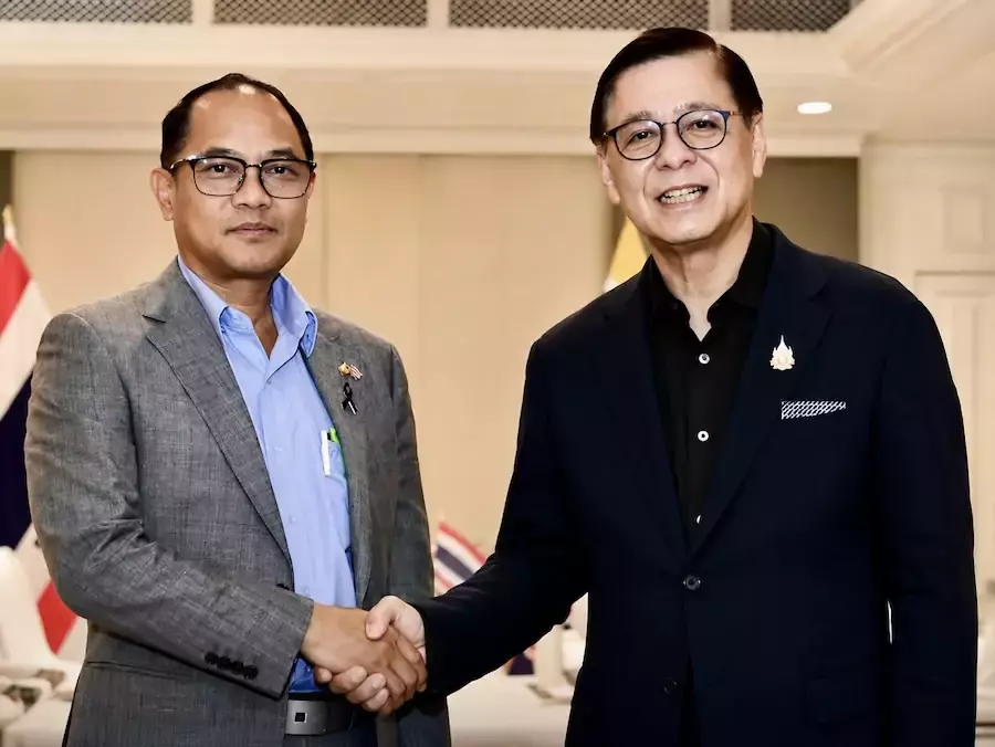 THAÏLANDE – BIRMANIE : Bangkok poursuit le dialogue avec son voisin