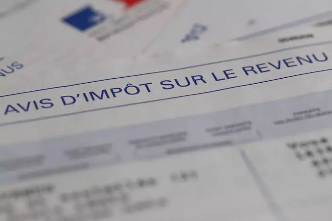 FRANCE – POLITIQUE : Vue d’ailleurs, un nœud coulant nommé Zucman