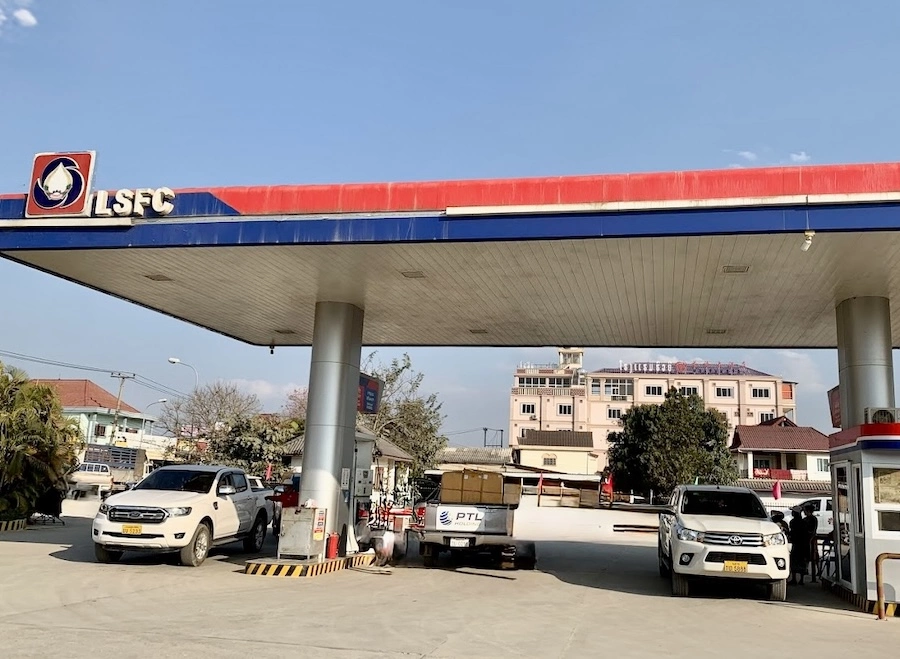 LAOS – ÉCONOMIE : Contrôles des stocks de carburant à l’échelle nationale