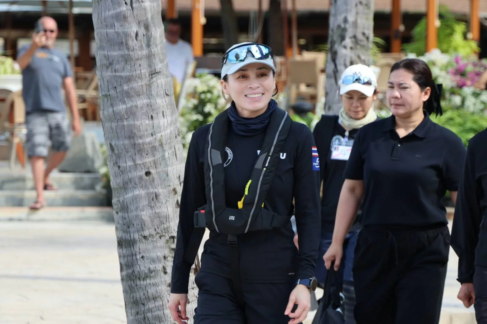 THAÏLANDE – MONARCHIE : SM la Reine Suthida participe à la 37e édition de la régate internationale King’s Cup de Phuket