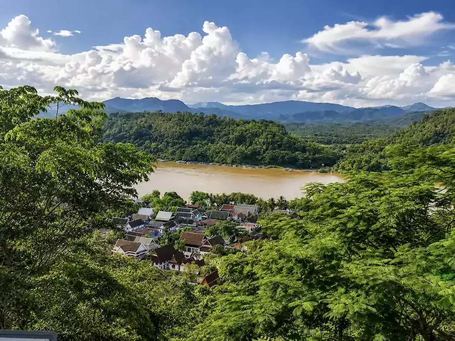 LAOS – TOURISME : Luang Prabang cherche à préserver son âme face à l’afflux de visiteurs