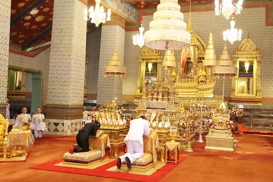 THAÏLANDE – MONARCHIE : Le Roi et la Reine président la cérémonie royale de Songkran au Grand Palais