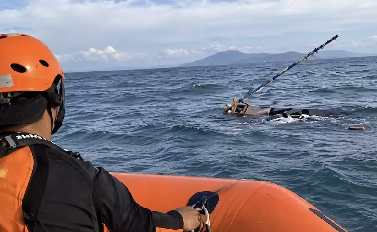 INDONÉSIE – NAUFRAGE : 108 rescapés et 129 personnes toujours recherchées en mer de Java