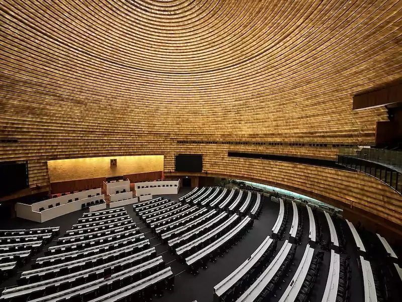 THAÏLANDE – POLITIQUE : Le Parlement reprendra ses travaux le 25 août