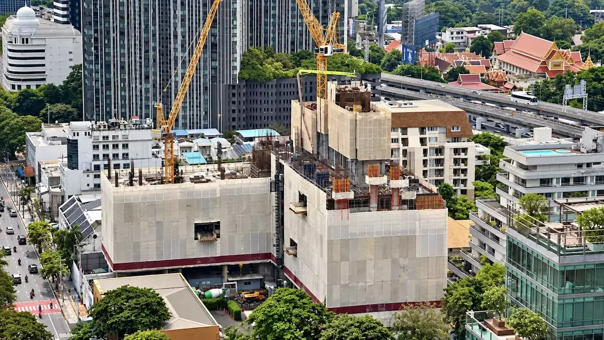 THAÏLANDE – IMMOBILIER : Les inondations freinent une reprise encore fragile