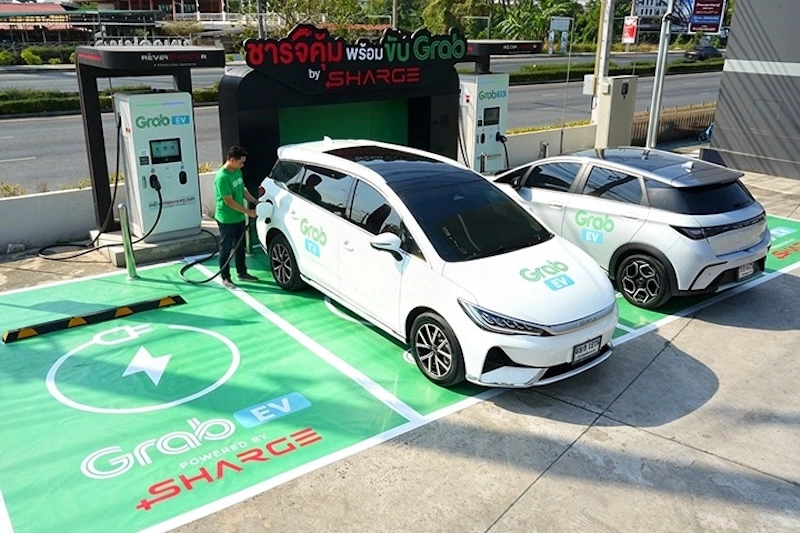 THAÏLANDE – ÉCONOMIE : Grab et SHARGE lancent un réseau de recharge pour véhicules électriques